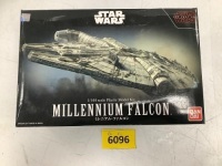 Star Wars 1/144 Millennium Falcon