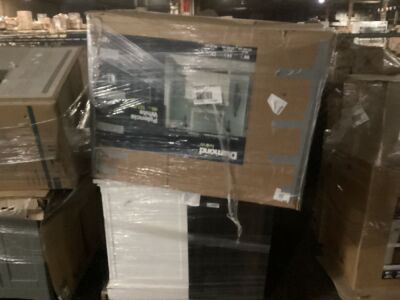 Pallet of Uninspected Bathroom Vanities