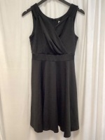 Womens Cross Front Sleeveless Dress, Size M