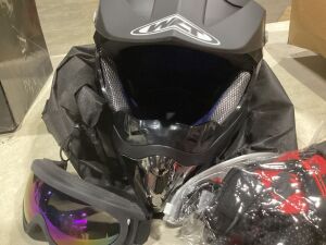 Modular Motorcycle Helmet - Black, XL Size, Cosmetic Damage