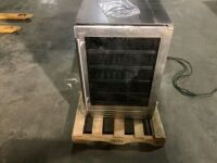 Sipmore Wine Cooler - Cosmetic Damage