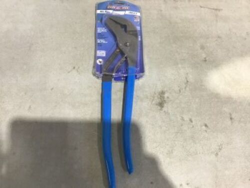 Channellock&nbsp;16-1/2 in. Tongue and Groove Plier - Light Rust