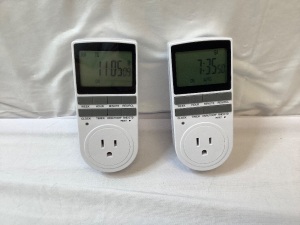 2 pk Digital Programmable Timer Plug 