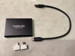 M.2 SSD Hard Drive Enclosure Case SHL-R320 Portable SSD USB 3.1