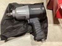 Husky&nbsp;650 ft./lbs. 1/2 in. Impact Wrench