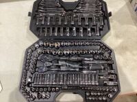 Husky&nbsp;Mechanics Tool Set (194-Piece) - Missing Pieces