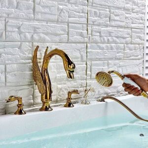 Golden Swan Bathtub Faucet Set