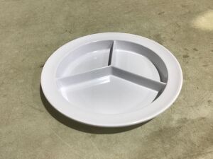 Case of (72) Yanco Plastic Compartment Plates, 9"