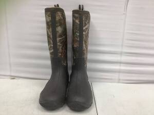 Rubber Muck Boots, Mens 7 / Womens 8