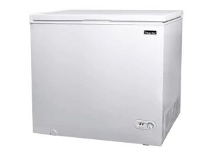 Magic Chef 7.0 cu. ft. Chest Freezer in White