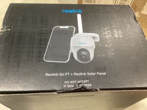 Reolink Go PT Security Camera & Reolink Solar Panel 