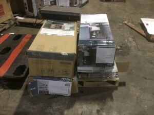 Pallet of E-Commerce Returns