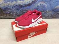 Nike Women's Air Max Oketo Sneakers, Size 6 - Appear New&nbsp;