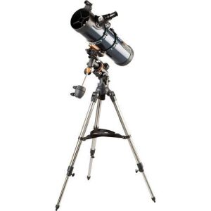 Celestron AstroMaster 130EQ-MD 130mm f/5 Reflector Telescope - No Manual, Unknown if Hardware is Complete 