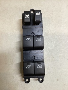 Dirver Power Window Switch 25401-EH100 For 2006-2007 Infiniti M35, M45