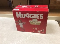 Huggies Little Snugglers Diapers, Size 4, 140 ct - New