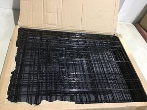 24" Black Wire Dog Cage 