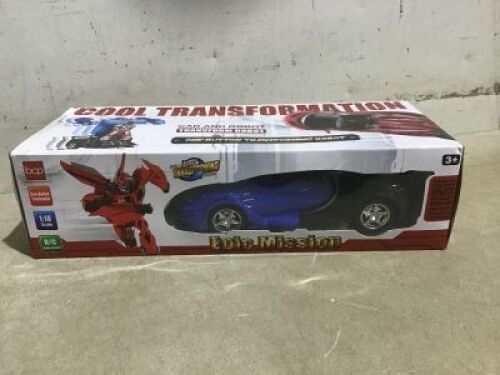 1/18 Scale RC Remote Control Transforming Robot Car Toy