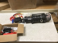 9,500 lbs 12V Wench. Appears New