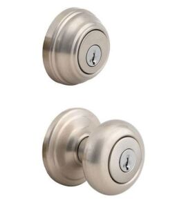 Lot of (2) Kwikset Juno Satin Nickel Exterior Entry Door Knob and Double Cylinder Deadbolt Combo Pack Featuring SmartKey Security