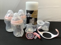 Tommee Tippee Baby Bottles & Warmer