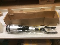 Air Strut Assembly Front Right 11-14 fits Jeep Grand Cherokee WK2 QuadraLift - Appears New