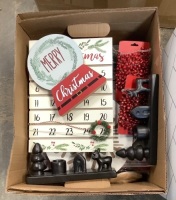 Box of Misc Christmas Decor