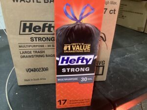 Case of (6) Hefty Strong 30 Gal Drawstring Trash Bags, 17ct 