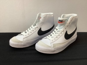 Boys Nike Shoes, 4Y